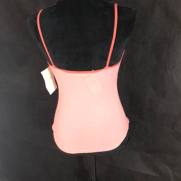 SOLD 🥗3item = NWT , ONE SIZE , TankTops  . - Picture 4 of 8